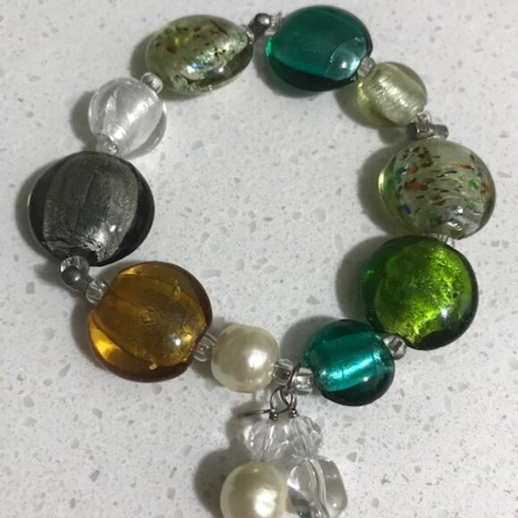 Silpada Foiled Glass Pearl and Sterling Silver Stretch Bead Bracelet - Picture 3 of 3